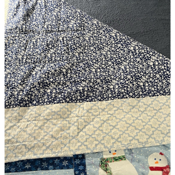 Handmade Winter Christmas Patchwork Appliqué Quilt Twin Snowmen Cabins Bears Fun - Picture 11 of 12